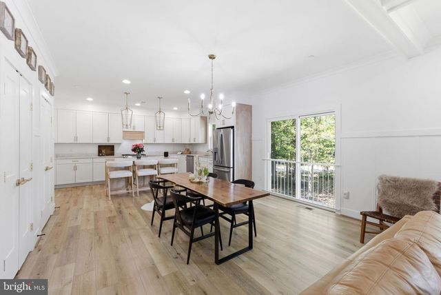 916 WATERVIEW DR, Crownsville, MD 21032