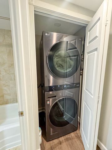 66 Nehantic Drive, East Lyme, CT 06357