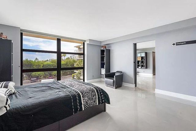 3200 S Ocean Boulevard C303, Palm Beach, FL 33480