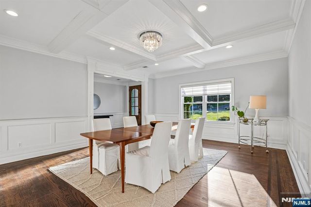 649 Westbrook Road, Ridgewood, NJ 07450