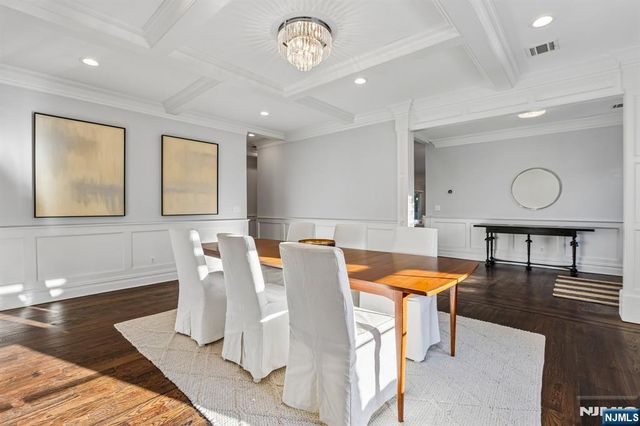 649 Westbrook Road, Ridgewood, NJ 07450
