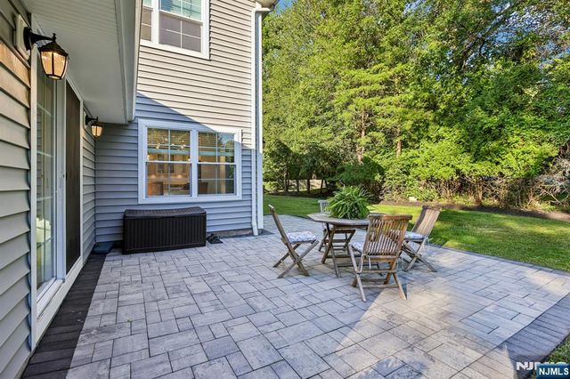 649 Westbrook Road, Ridgewood, NJ 07450