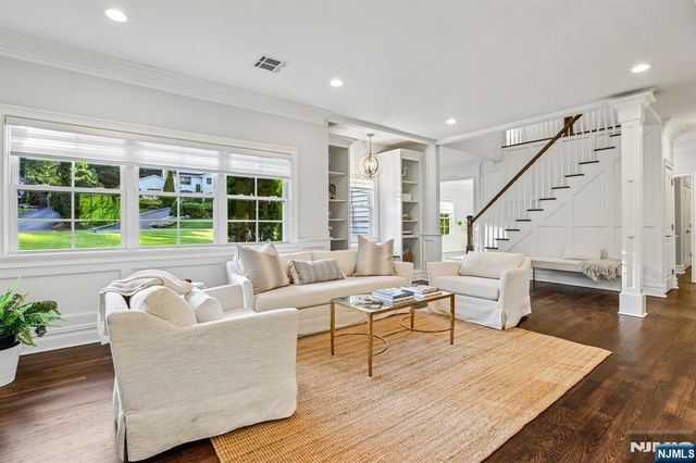649 Westbrook Road, Ridgewood, NJ 07450
