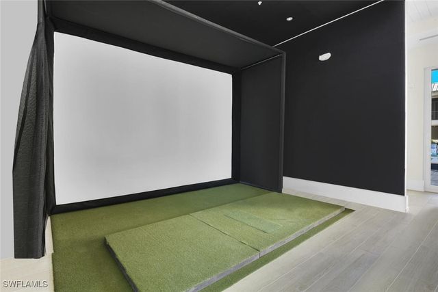 201 8th ST S 209, Naples, FL 34102