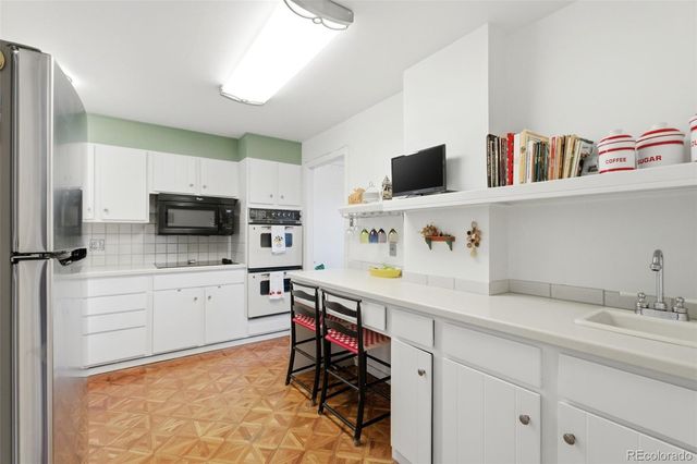 3131 E Alameda Avenue 502, Denver, CO 80209