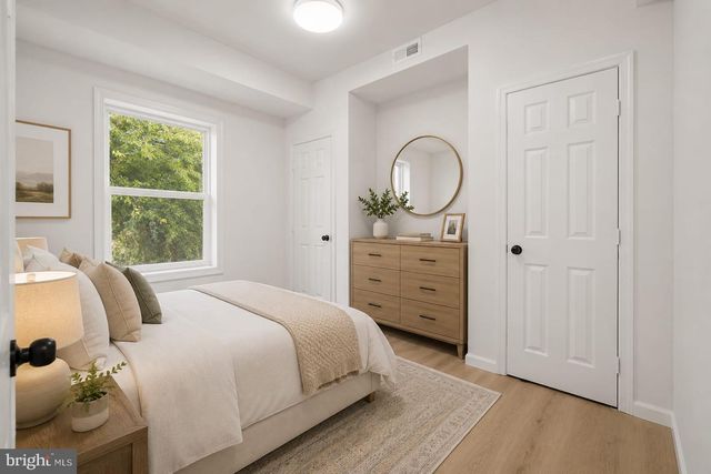 744 BARTLETT AVE, Baltimore, MD 21218