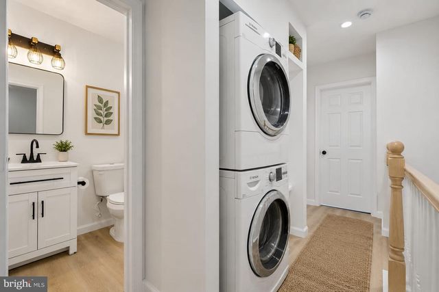 744 BARTLETT AVE, Baltimore, MD 21218