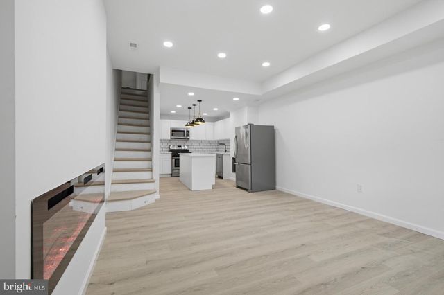 744 BARTLETT AVE, Baltimore, MD 21218