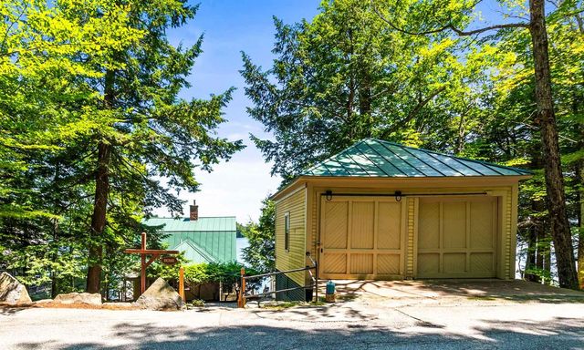 149 Lake Avenue, Sunapee, NH 03782