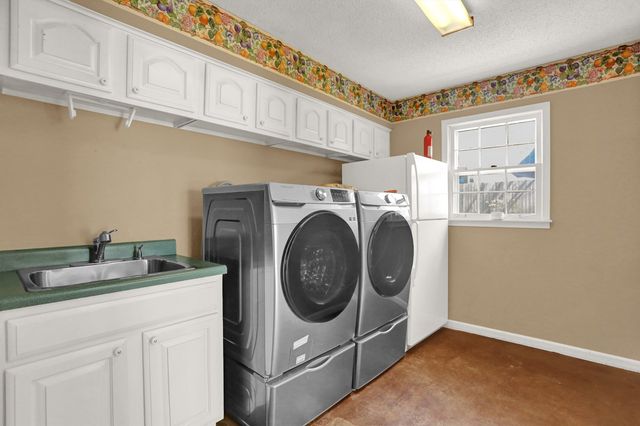 2467 TURPINS GLEN DR, Germantown, TN 38138