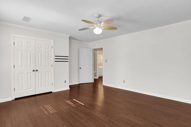 2467 TURPINS GLEN DR, Germantown, TN 38138