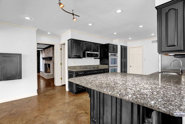 2467 TURPINS GLEN DR, Germantown, TN 38138