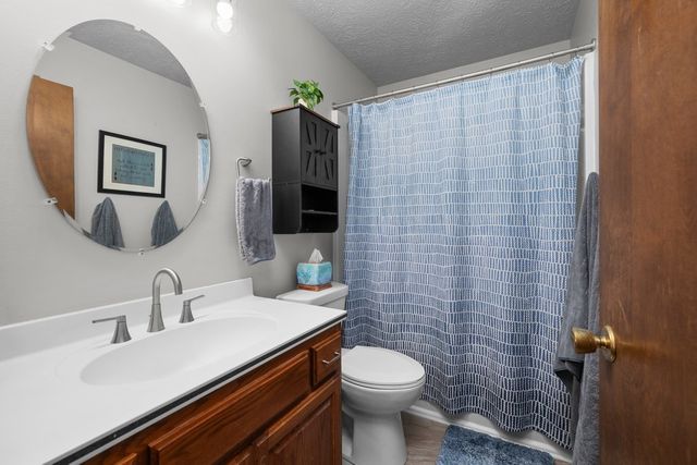 509 N 6th Street, Eldridge, IA 52748