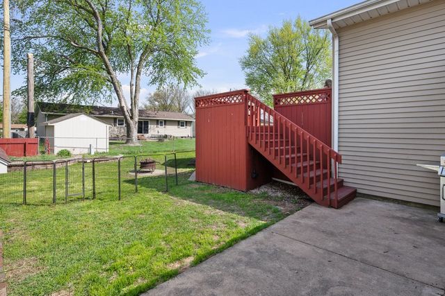 509 N 6th Street, Eldridge, IA 52748