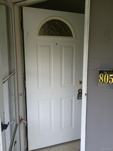 805 Kettering Avenue, Pontiac, MI 48340