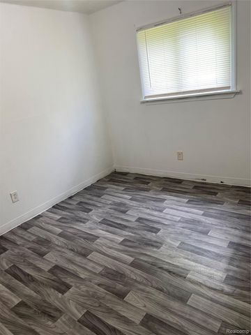 805 Kettering Avenue, Pontiac, MI 48340
