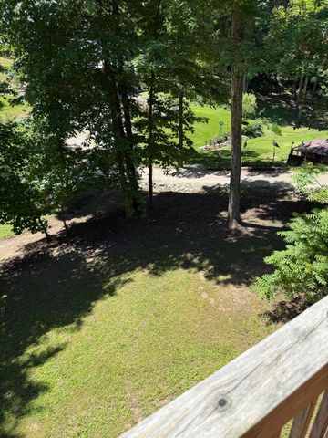 77 Dawn Drive, Wellington, KY 40387