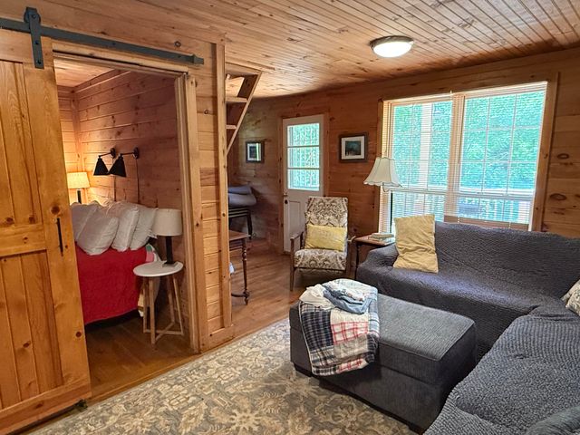 77 Dawn Drive, Wellington, KY 40387
