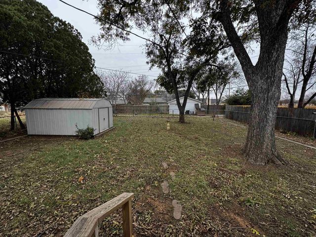 4702 AUGUSTA LANE, Wichita Falls, TX 76302