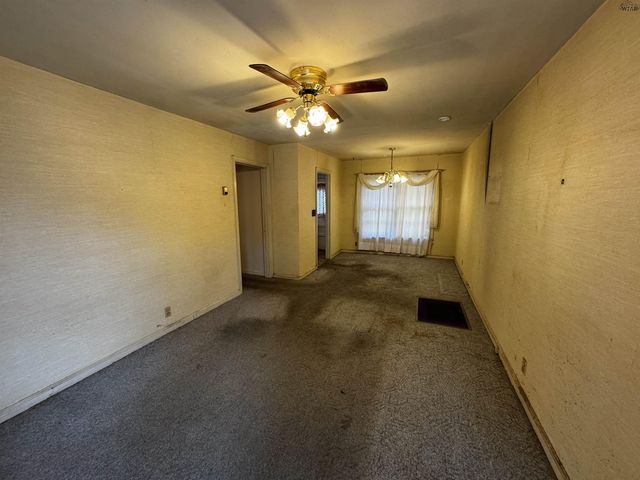 4702 AUGUSTA LANE, Wichita Falls, TX 76302