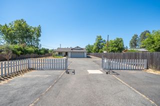 16575 Hawthorne Avenue, Anderson, CA 96007