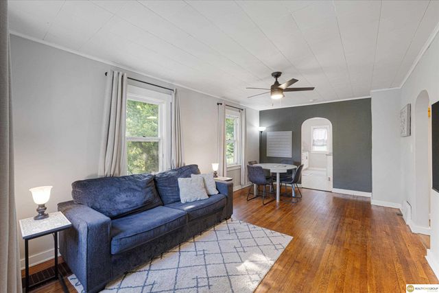 6771 Bedford Avenue, Omaha, NE 68104