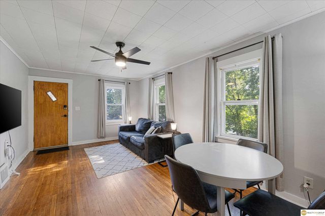 6771 Bedford Avenue, Omaha, NE 68104