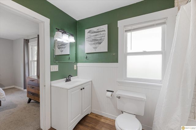 6771 Bedford Avenue, Omaha, NE 68104
