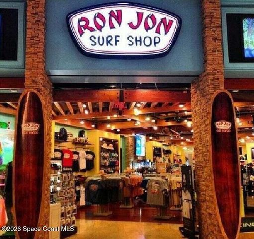 289 Ellwood Avenue, Satellite Beach, FL 32937