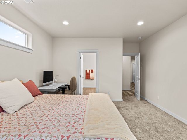 4764 STONEFIELD Ct, Florence, OR 97439