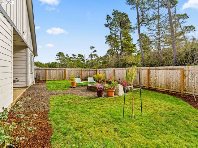 4764 STONEFIELD Ct, Florence, OR 97439