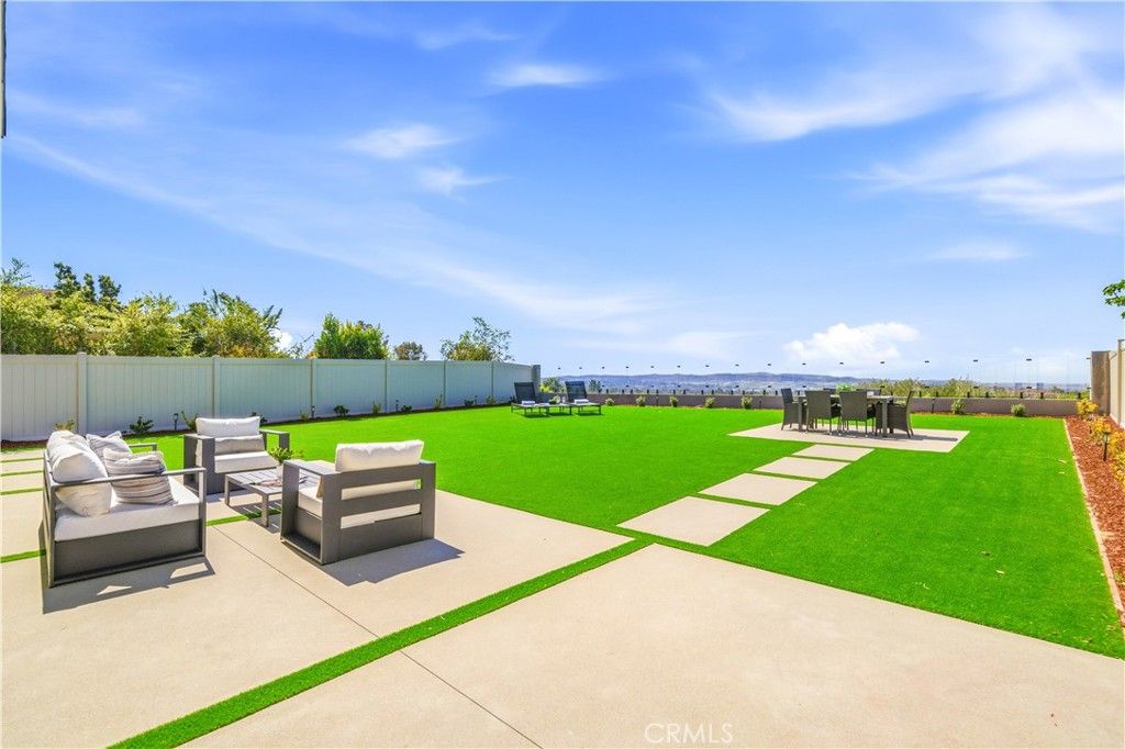 Image 1 of property listing at 21041 Skylark, Lake Forest, CA 92630