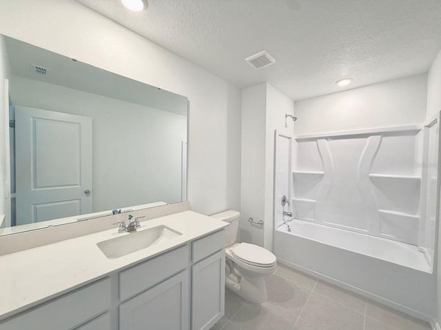 2110 CHRIS DRIVE, Winter Haven, FL 33884