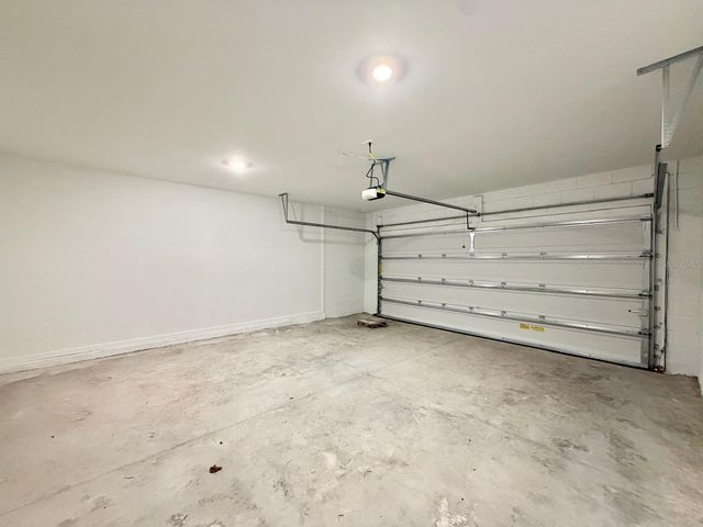 2110 CHRIS DRIVE, Winter Haven, FL 33884