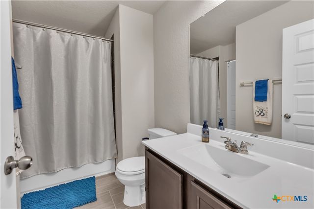 766 Farmers Dell, New Braunfels, TX 78130