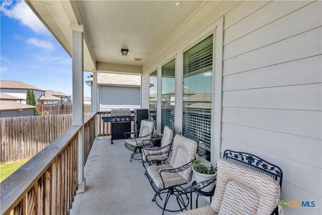 766 Farmers Dell, New Braunfels, TX 78130