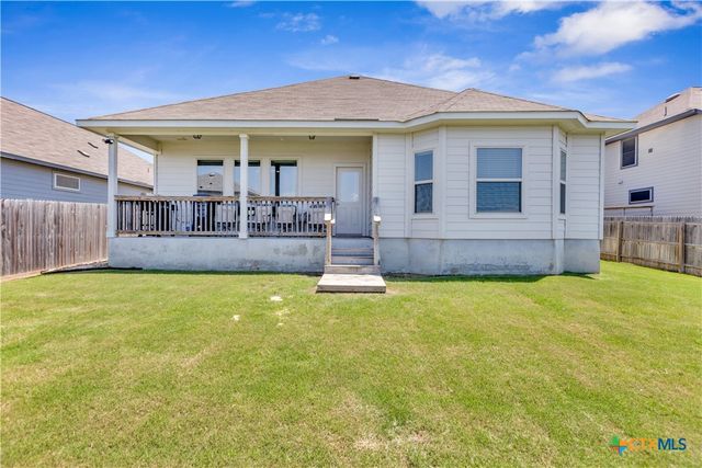 766 Farmers Dell, New Braunfels, TX 78130