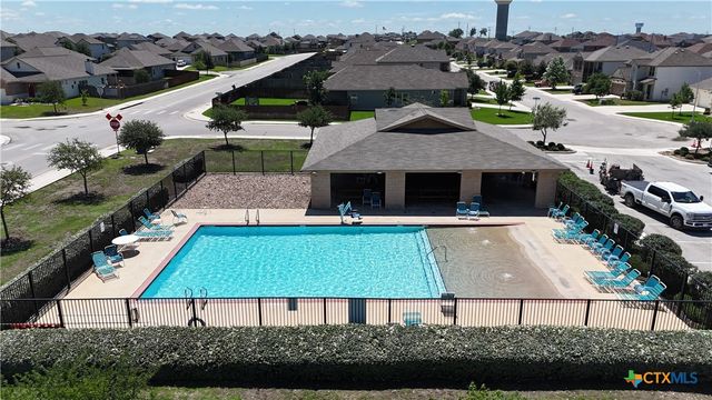 766 Farmers Dell, New Braunfels, TX 78130