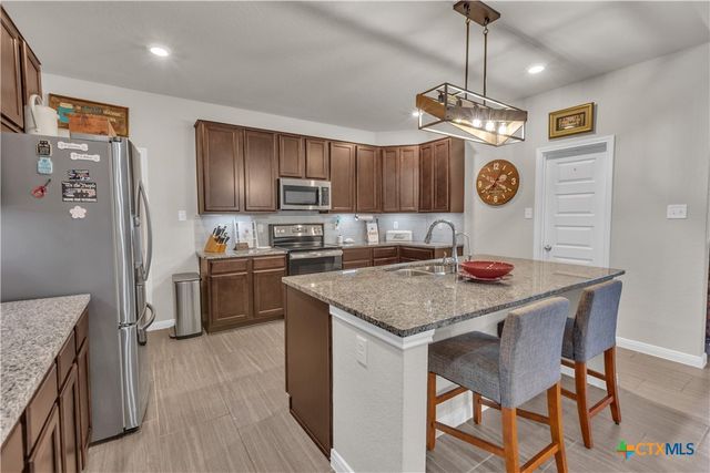 766 Farmers Dell, New Braunfels, TX 78130
