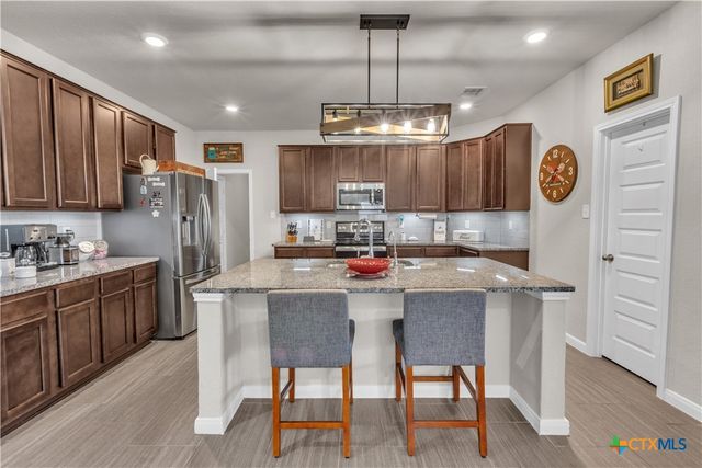 766 Farmers Dell, New Braunfels, TX 78130
