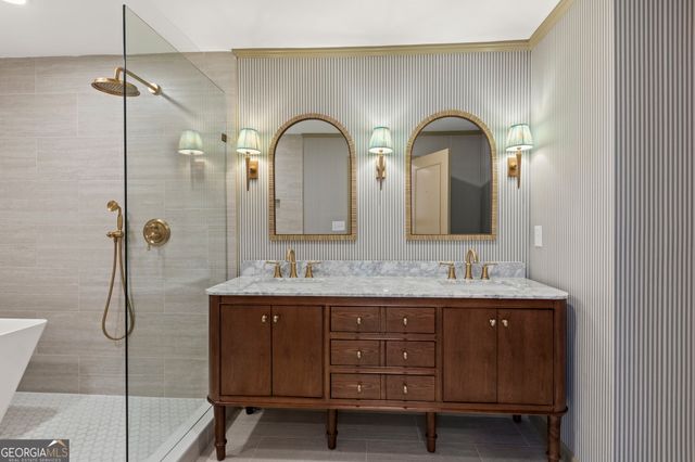 1052 Country Lane NE, Atlanta, GA 30324