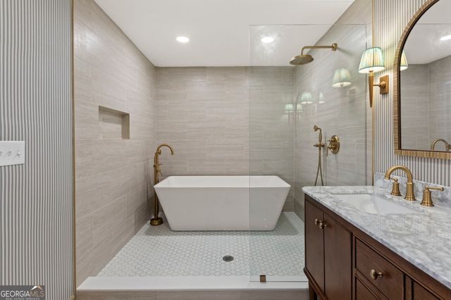 1052 Country Lane NE, Atlanta, GA 30324