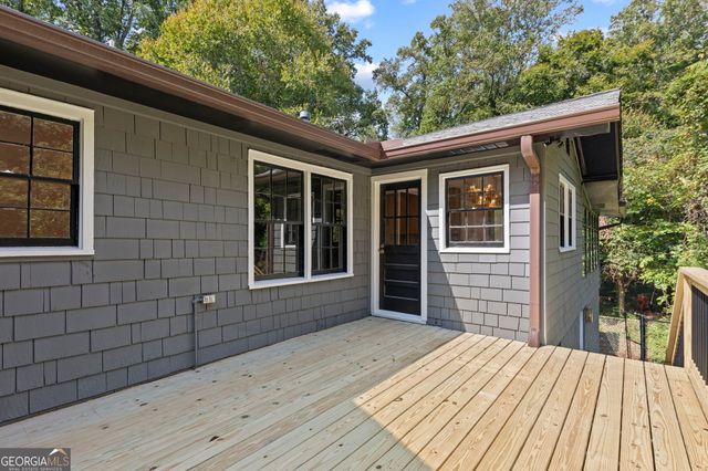 1052 Country Lane NE, Atlanta, GA 30324