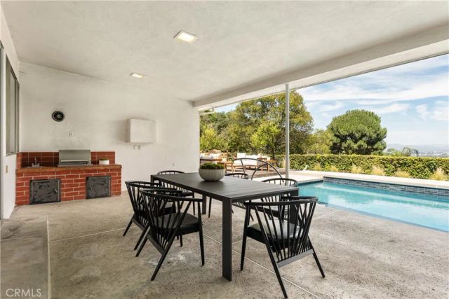 3511 Stonehill Place, Sherman Oaks, CA 91423