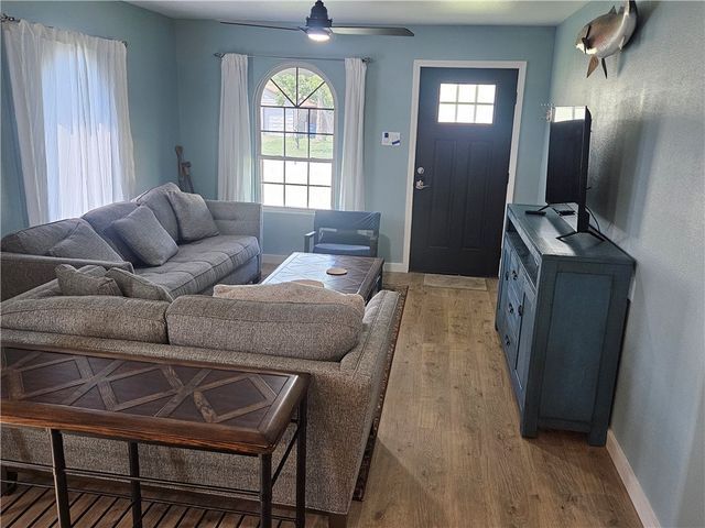 437 Skipper, Corpus Christi, TX 78418
