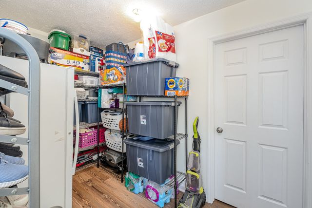1424 E Nir Shreibman Blvd, La Vergne, TN 37086