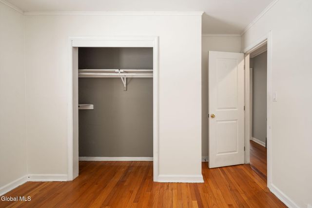 13 E Saint Stephens Lane, Glenville, NY 12302