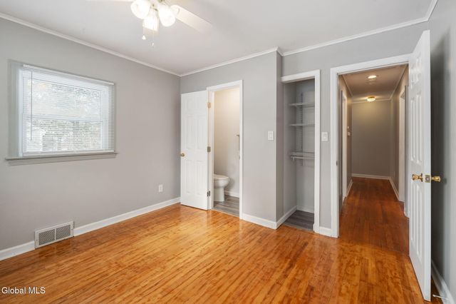 13 E Saint Stephens Lane, Glenville, NY 12302