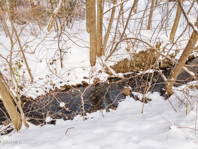 13 E Saint Stephens Lane, Glenville, NY 12302