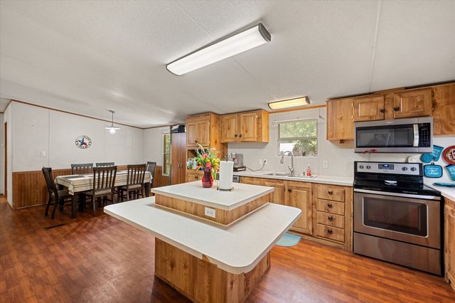 200 Private Road 5828, Fruitvale, TX 75127